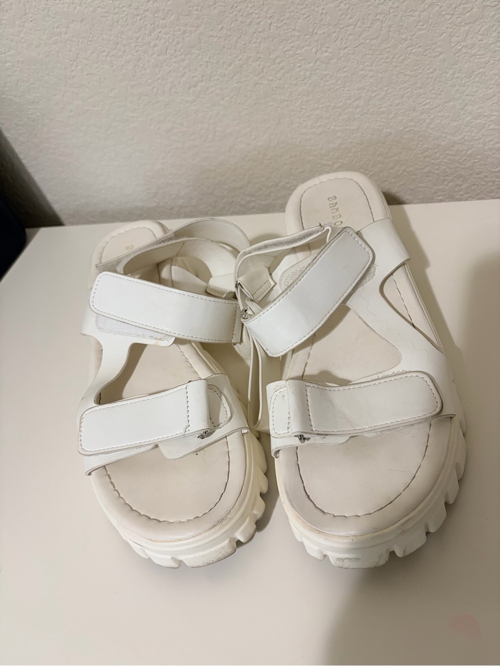 BAMBOO White Chunky Platform Sandals